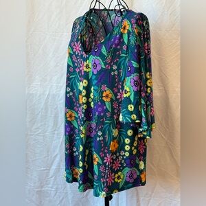 300 - Dear Scarlett Cali Floral V-Neck Women Top